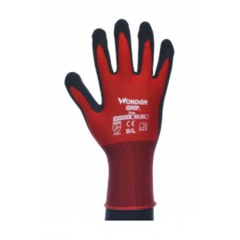 RED NYLON GLOVES WITH SEAMS